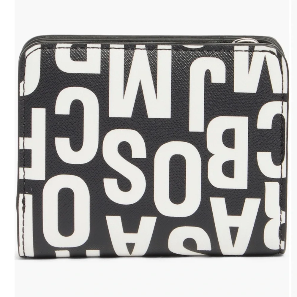 Marc Jacobs Wallet - Picture 5 of 5